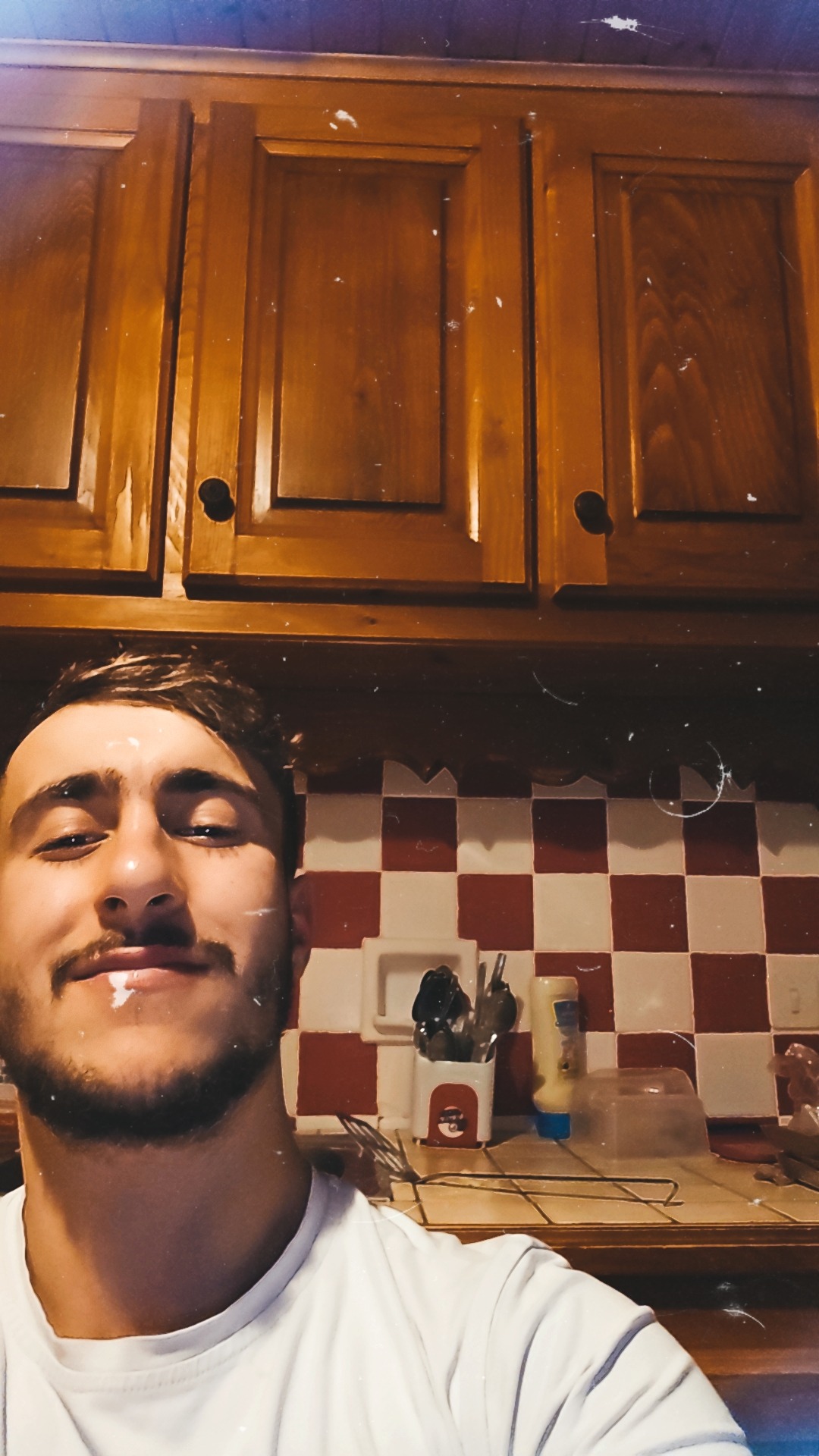 Profil de Abib, 25 ans, rencontre libertine à Saint-Marcel-d'Urfé