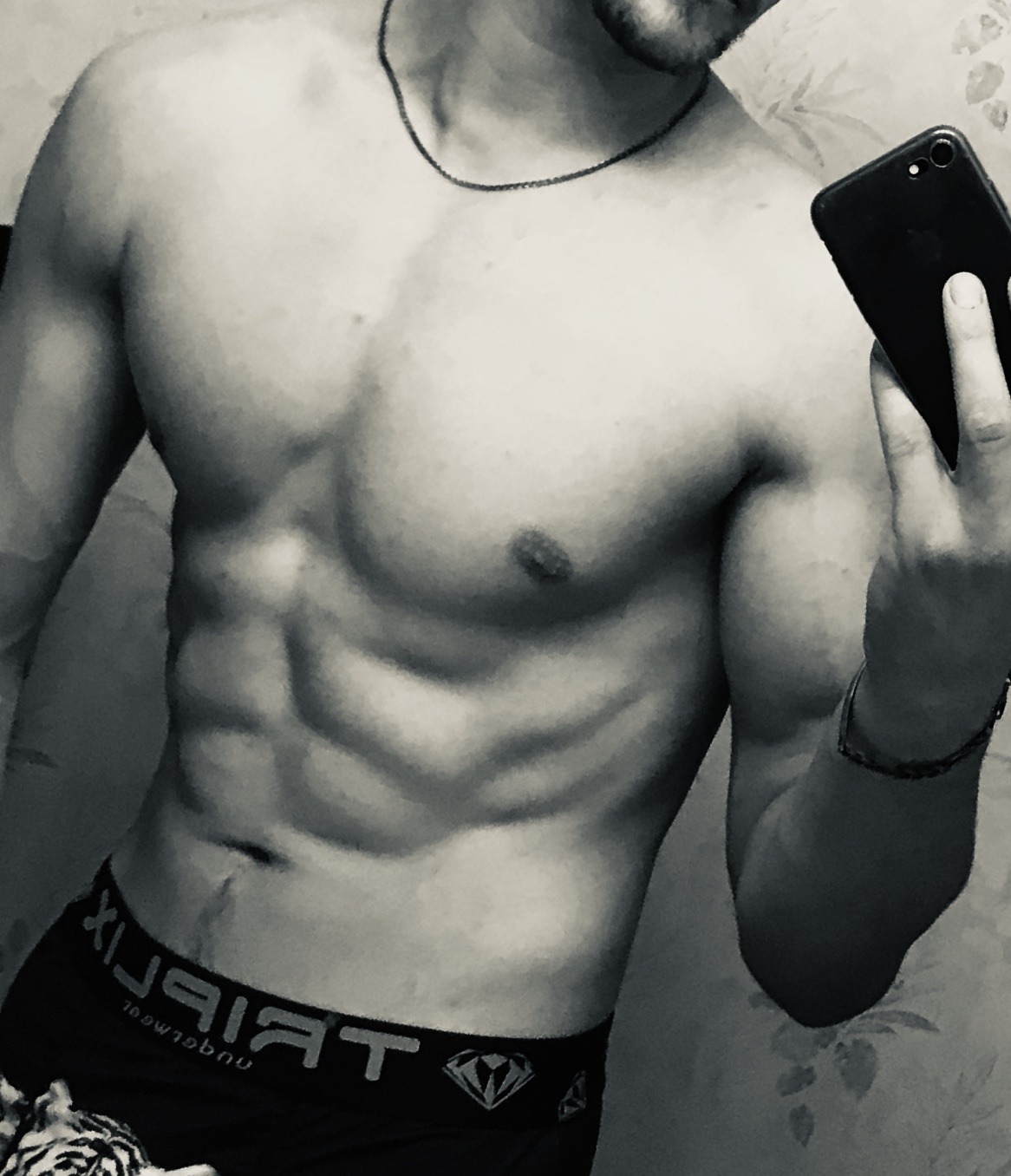 Profil de Nazih, 26 ans, rencontre libertine à Raincourt