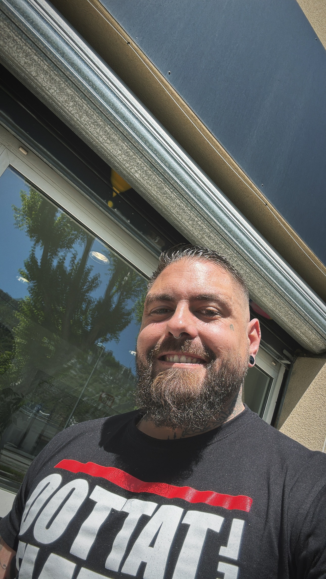 Profil de Selyan, 36 ans, rencontre libertine à Plouguernével