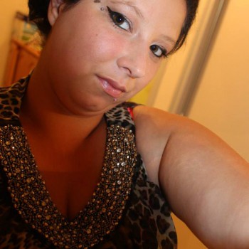 Profil de Gwenoline, 30 ans, rencontre libertine à Vigneux-Hocquet