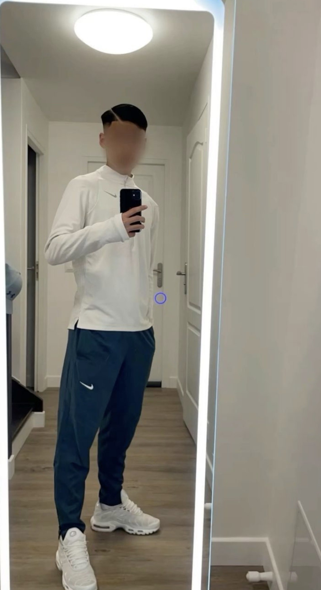 Profil de Zied, 21 ans, rencontre libertine à Léoncel