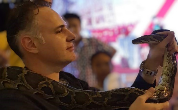 Profil de Allaoui, 51 ans, rencontre libertine à Saint-Lyé