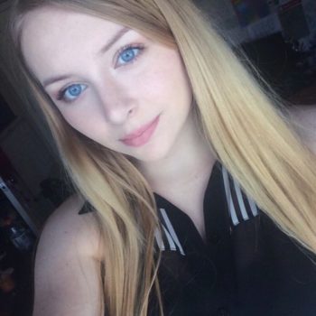 Profil de Elanie, 25 ans, rencontre libertine à Haréville