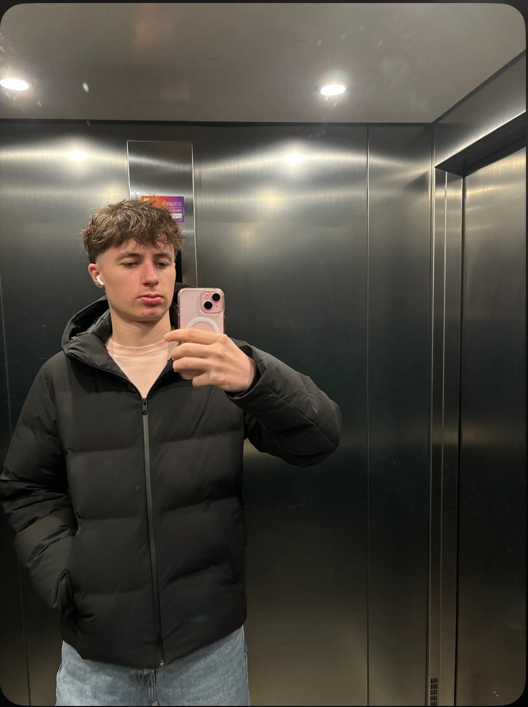Profil de Clémentin, 21 ans, rencontre libertine à Saint-Pardoux-le-Neuf