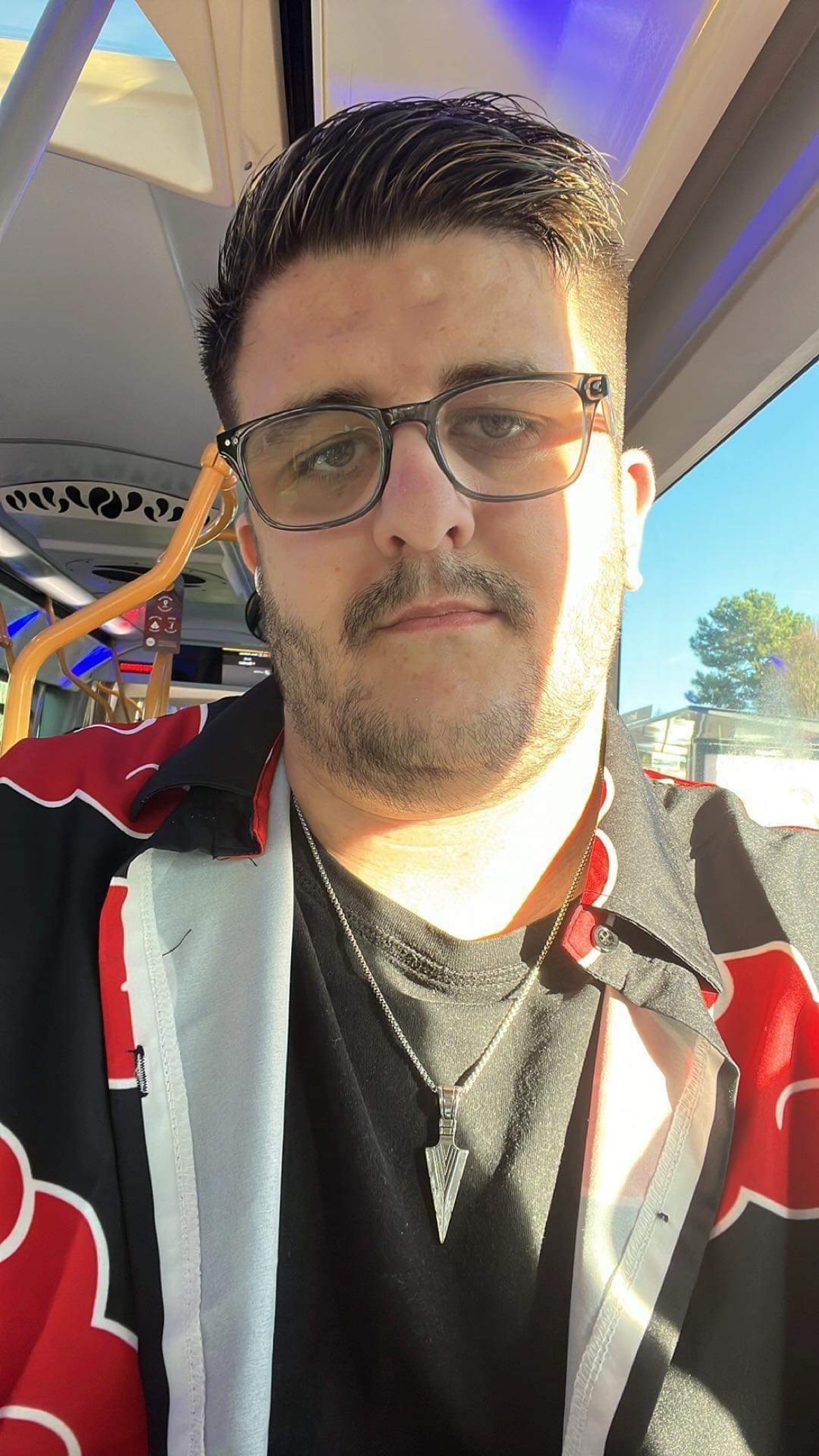 Profil de Youn, 31 ans, rencontre libertine à Saint-Victoret
