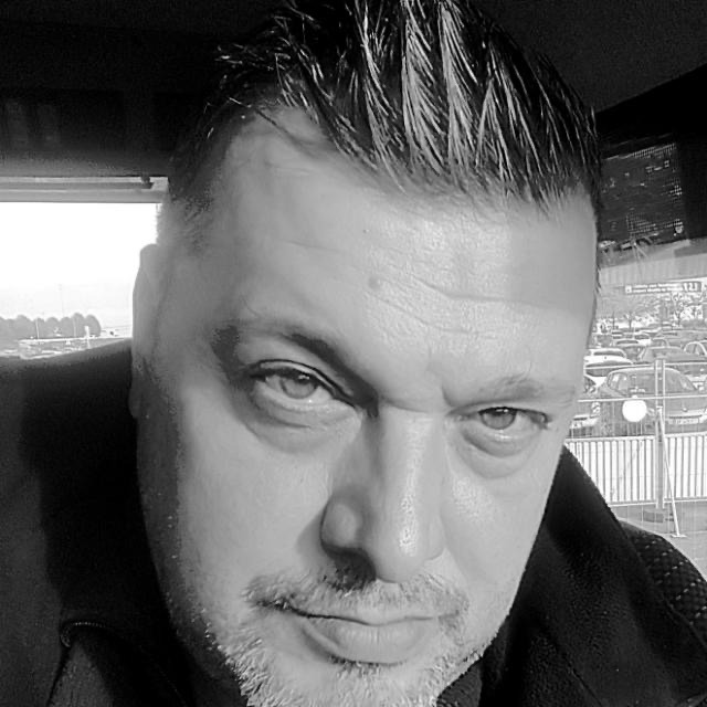Profil de Zeki, 52 ans, rencontre libertine à Laprugne
