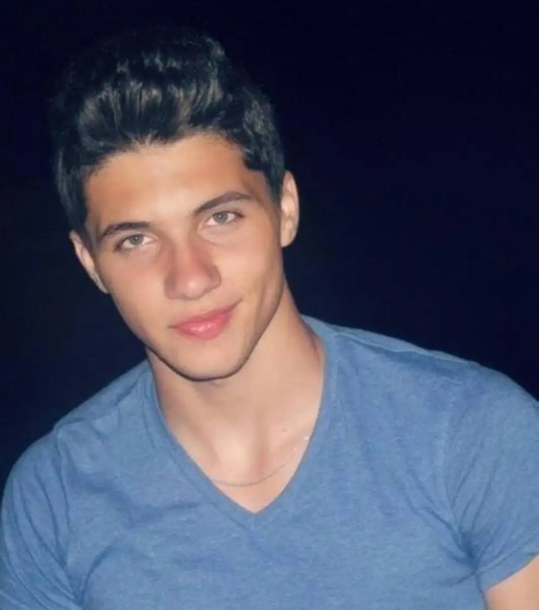 Profil de Cyriaque, 25 ans, rencontre libertine à Avermes