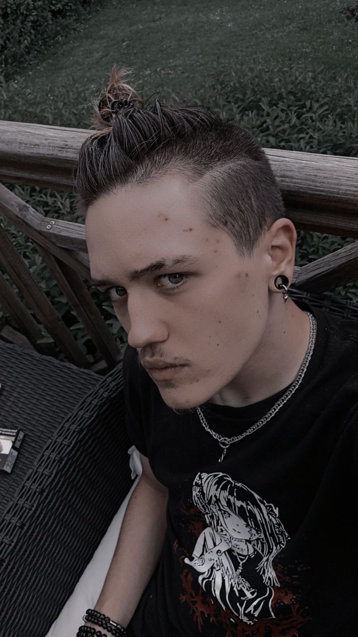 Profil de Eliav, 23 ans, rencontre libertine à Silly-Tillard