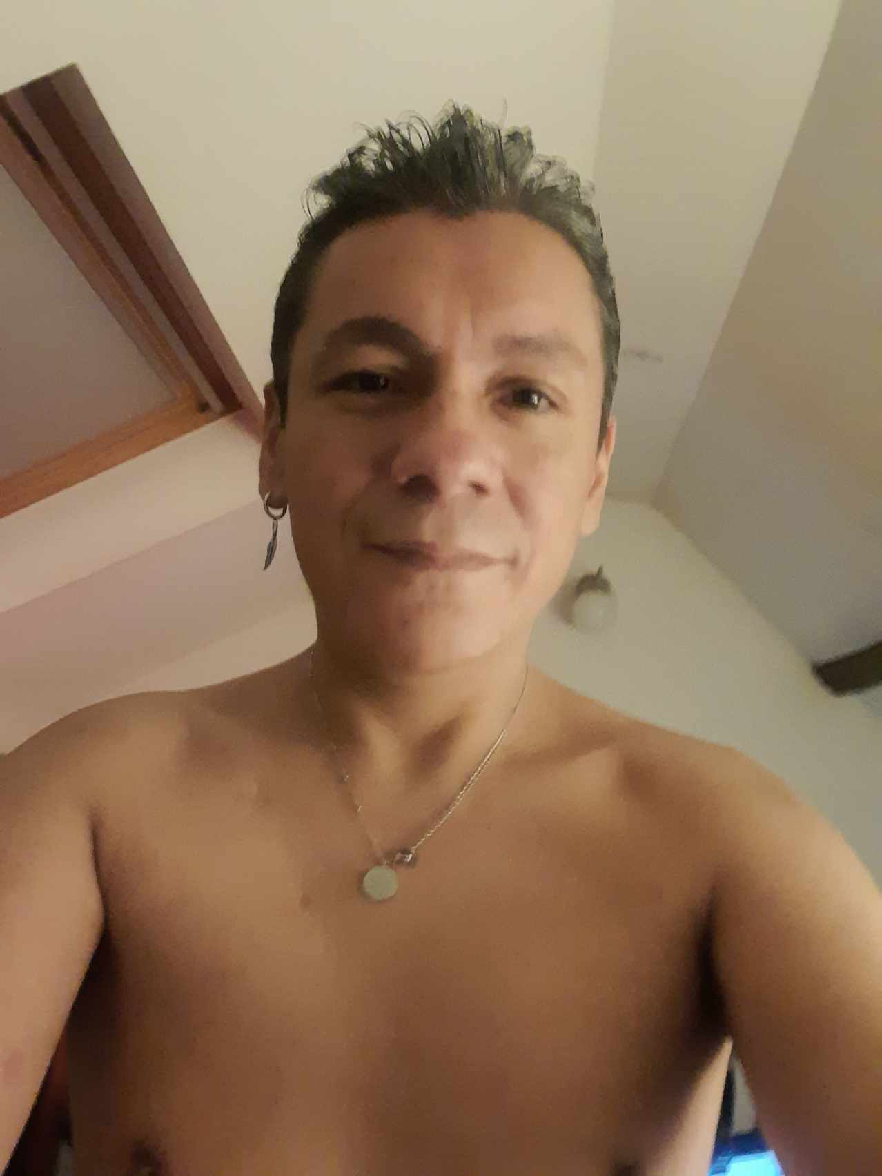 Profil de Roann, 40 ans, rencontre libertine à Coust