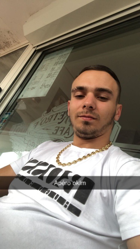 Profil de Micky, 26 ans, rencontre libertine à Castillon