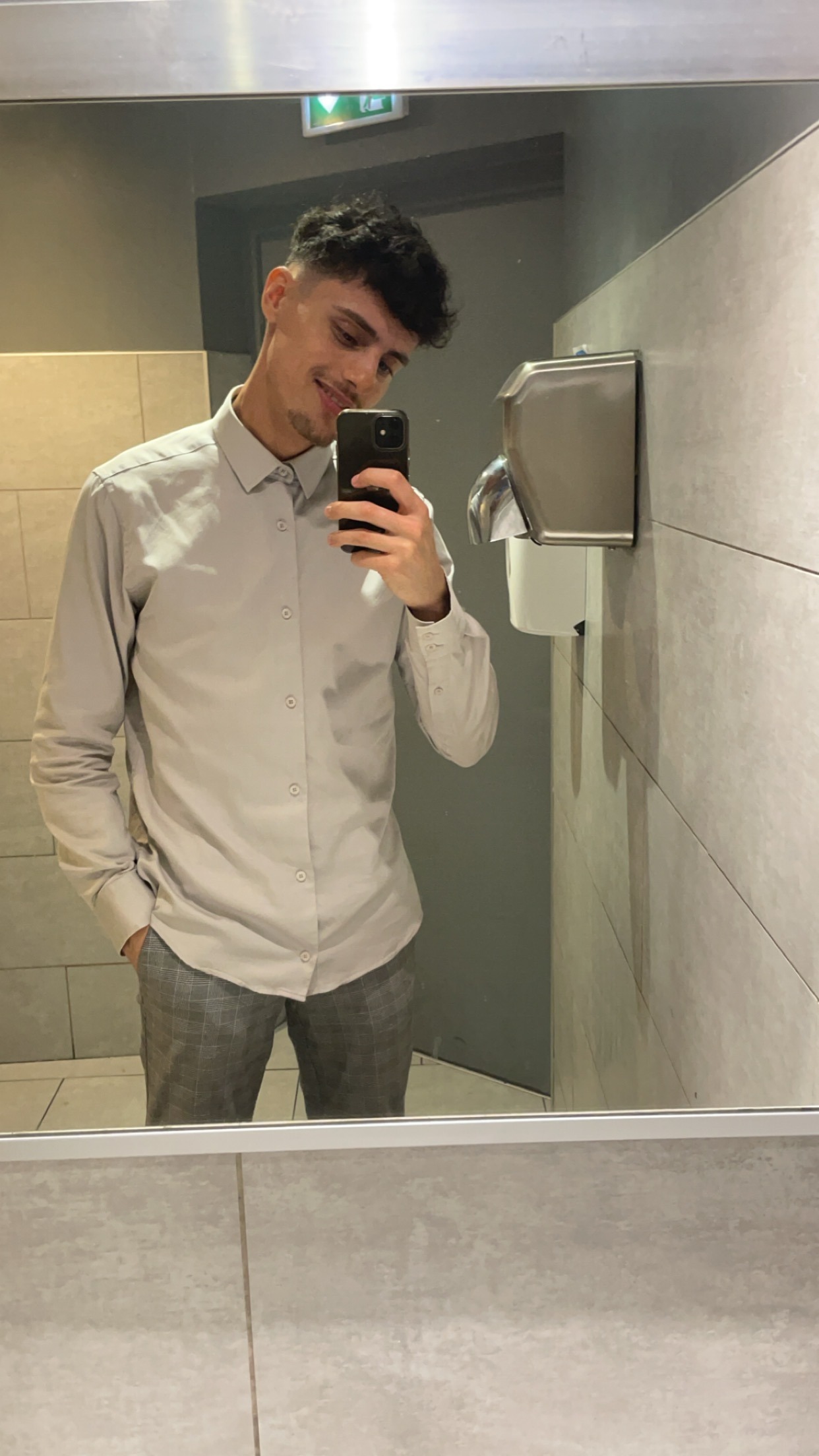 Profil de Virginien, 26 ans, rencontre libertine à Pont-Salomon