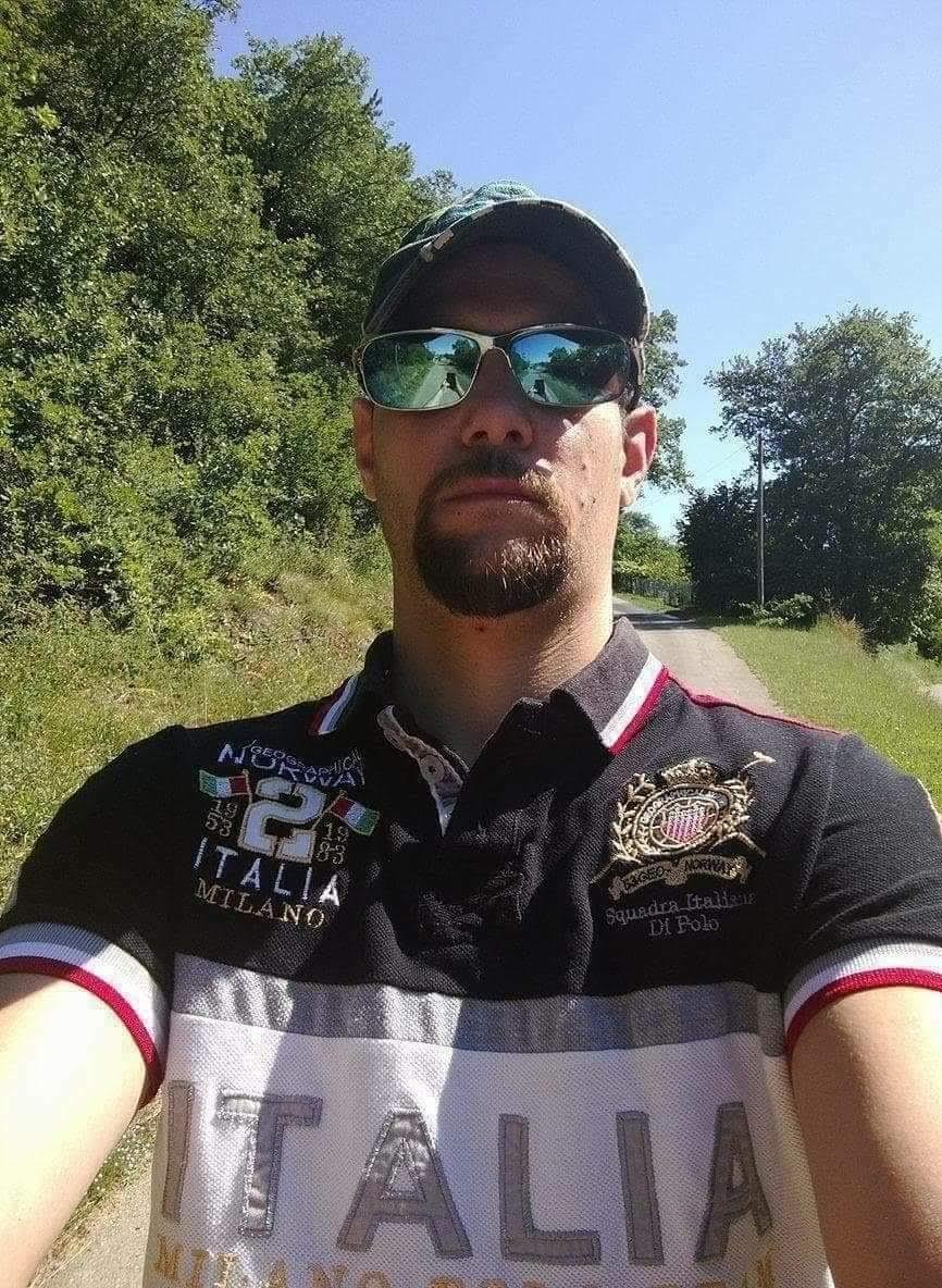 Profil de Bekim, 41 ans, rencontre libertine à Alleyrac