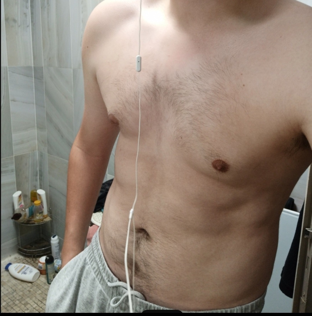 Profil de Adryan, 23 ans, rencontre libertine à Corenc