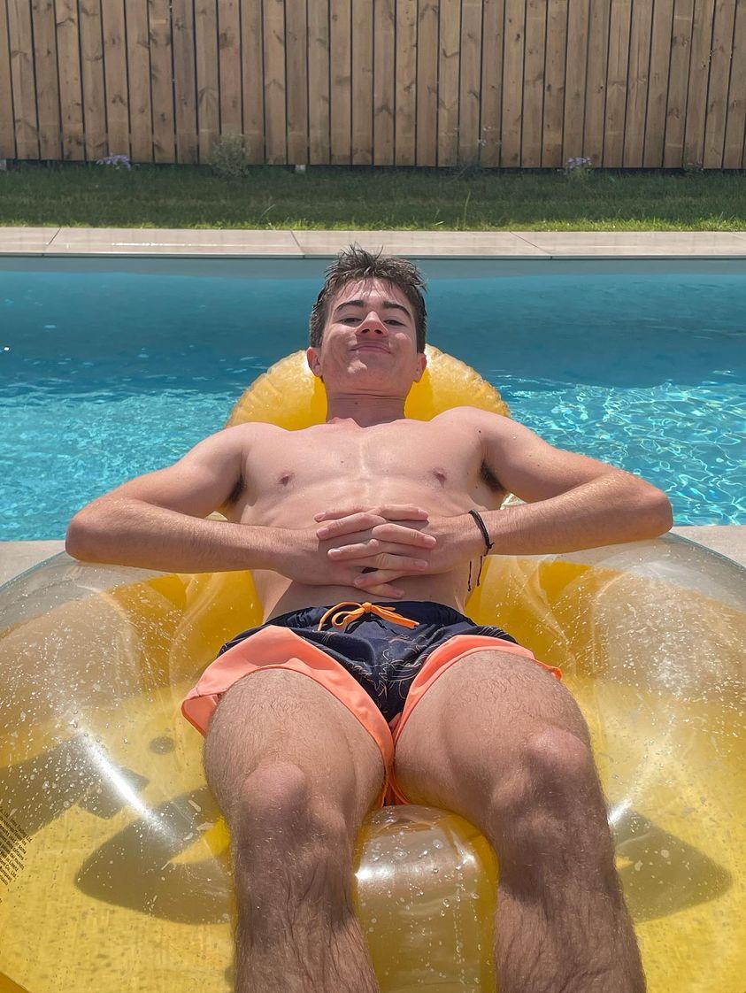 Profil de Birol, 21 ans, rencontre libertine à Rosey