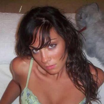 Profil de Liloue, 32 ans, rencontre libertine à Hargnies
