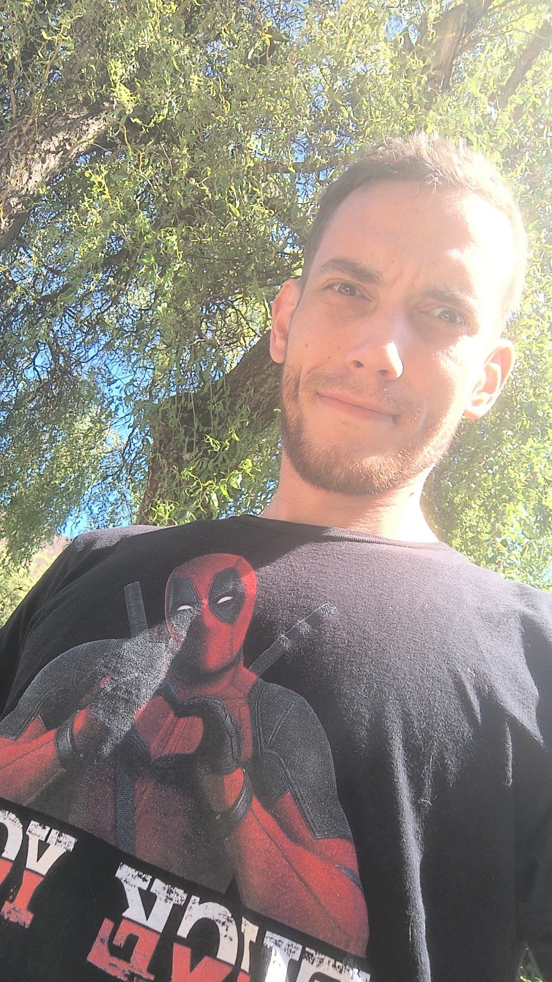 Profil de Samed, 27 ans, rencontre libertine à Saint-Donan