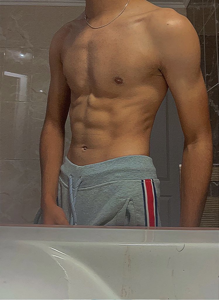 Profil de Eliard, 22 ans, rencontre libertine à Neuilly-Plaisance