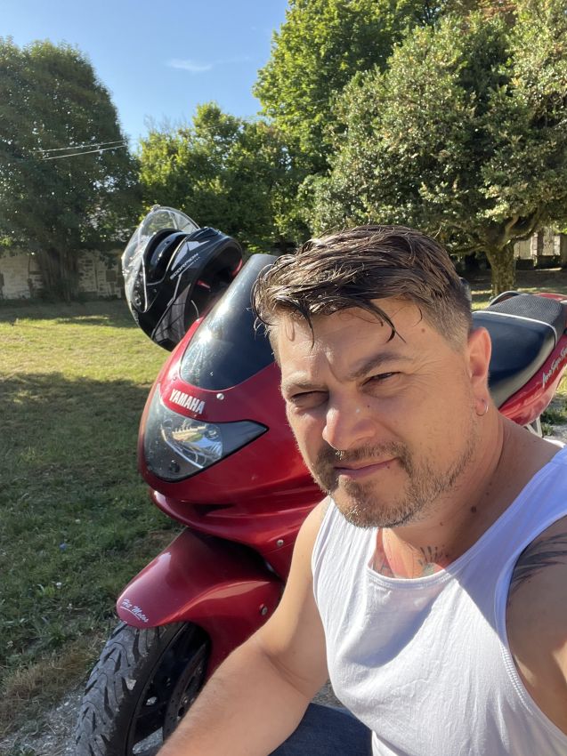 Profil de Corantin, 42 ans, rencontre libertine à Castelnou