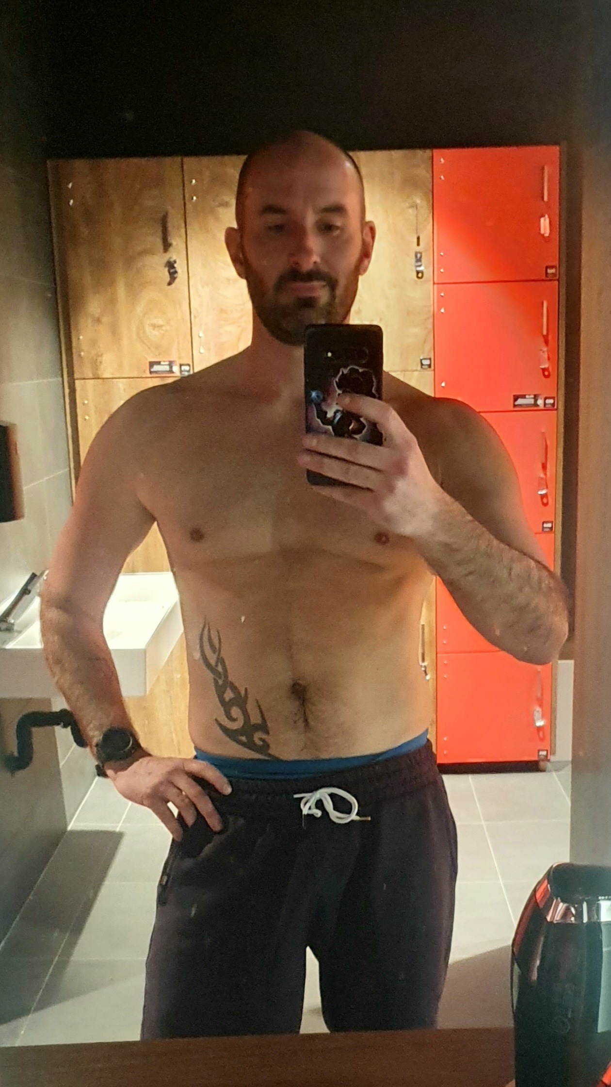 Profil de Warenn, 39 ans, rencontre libertine à Arcinges