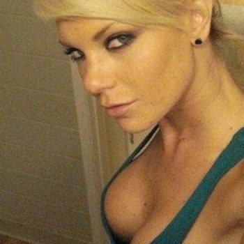 Profil de Malak, 35 ans, rencontre libertine à Fleury