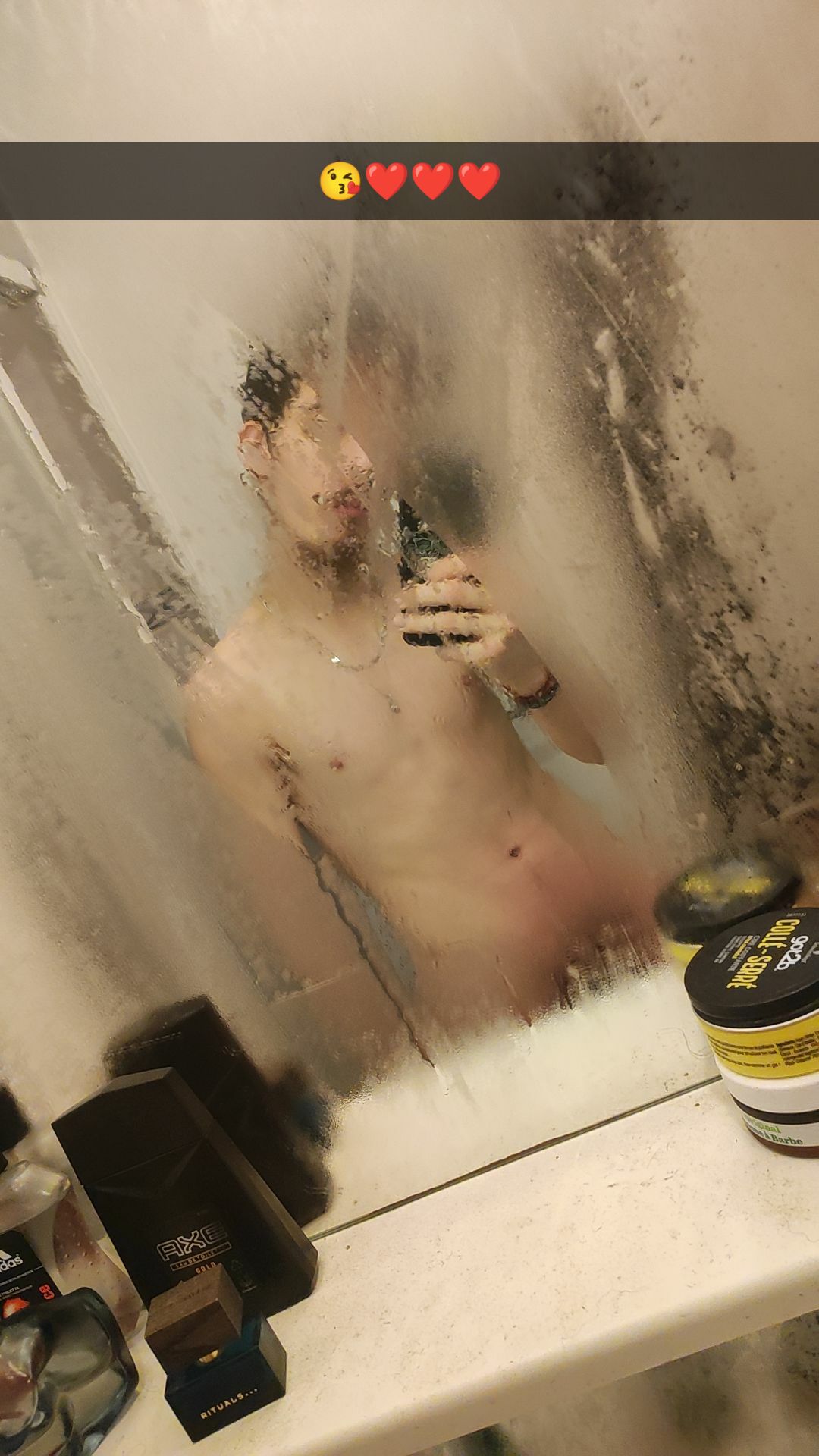 Profil de Meng, 26 ans, rencontre libertine à Janaillat