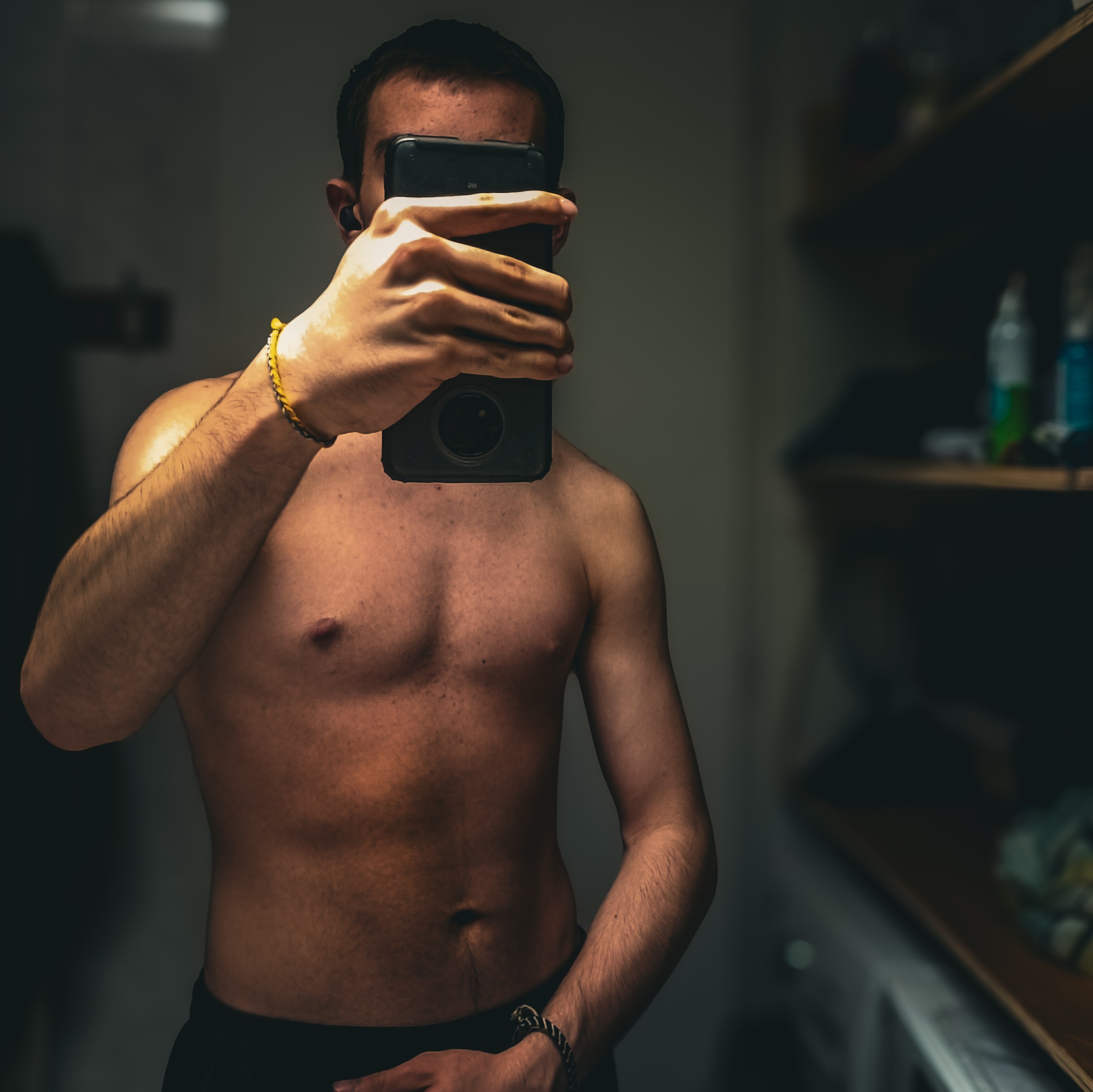 Profil de Lindo, 18 ans, rencontre libertine à Courcelette