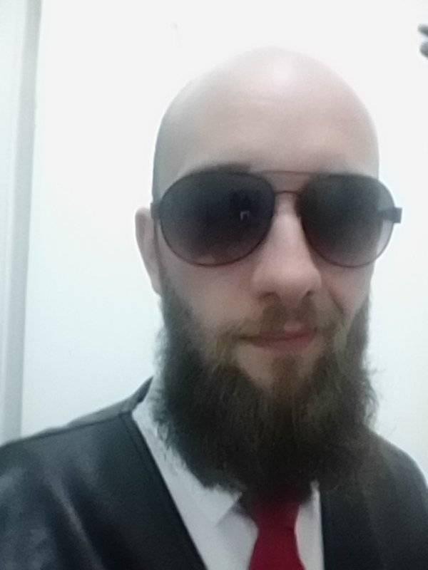 Profil de Tanneguy, 31 ans, rencontre libertine à Canville-la-Rocque