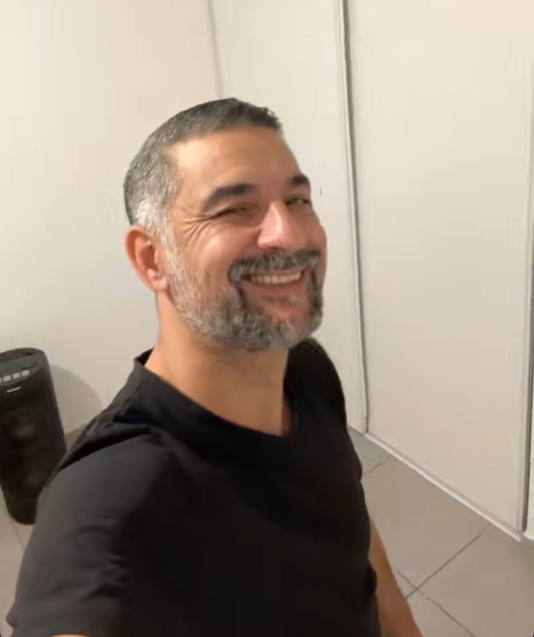 Profil de Timoleon, 44 ans, rencontre libertine à Manot