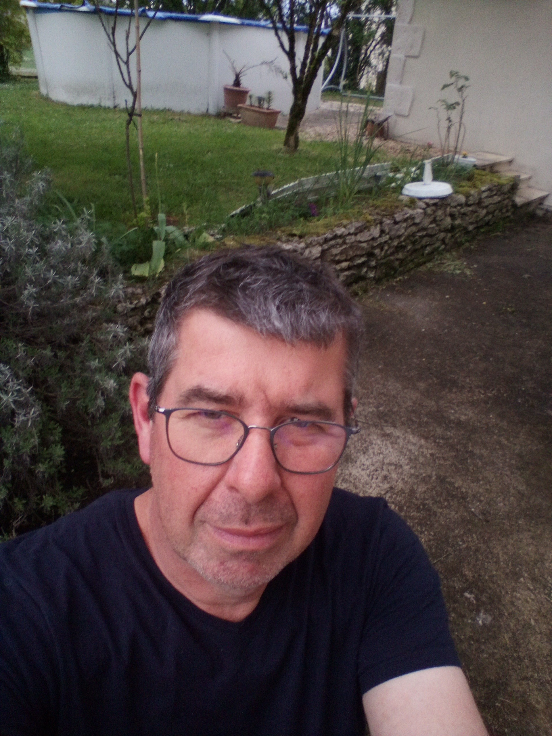 Profil de Cheikhou, 54 ans, rencontre libertine à Daon