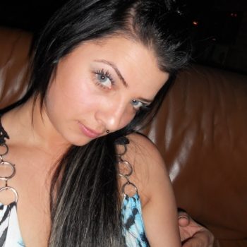 Profil de Cemile, 30 ans, rencontre libertine à Villeneuve