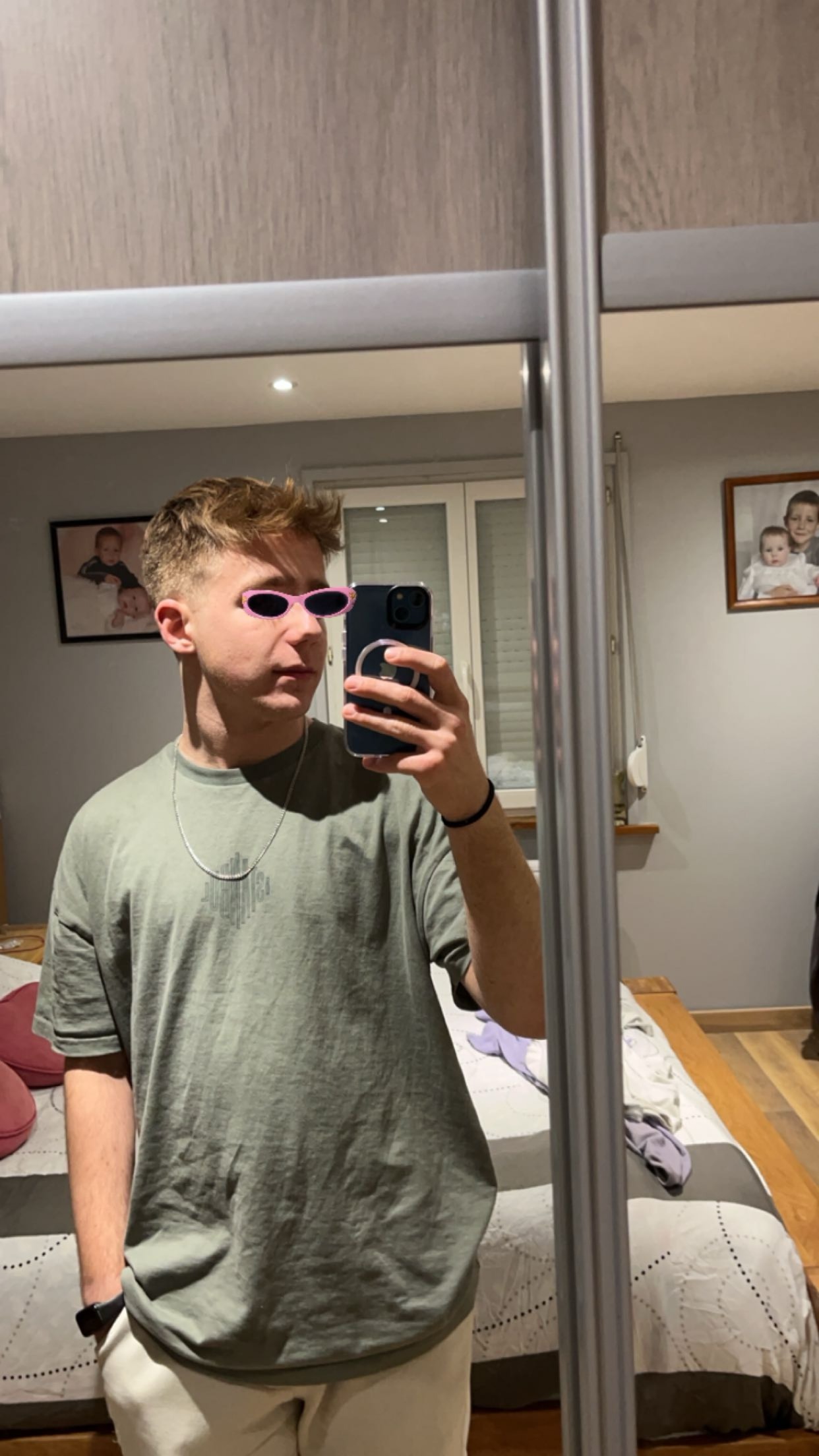 Profil de Gino, 20 ans, rencontre libertine à Mauregny-en-Haye