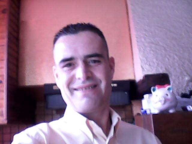 Profil de Alem, 44 ans, rencontre libertine à Maruéjols-lès-Gardon