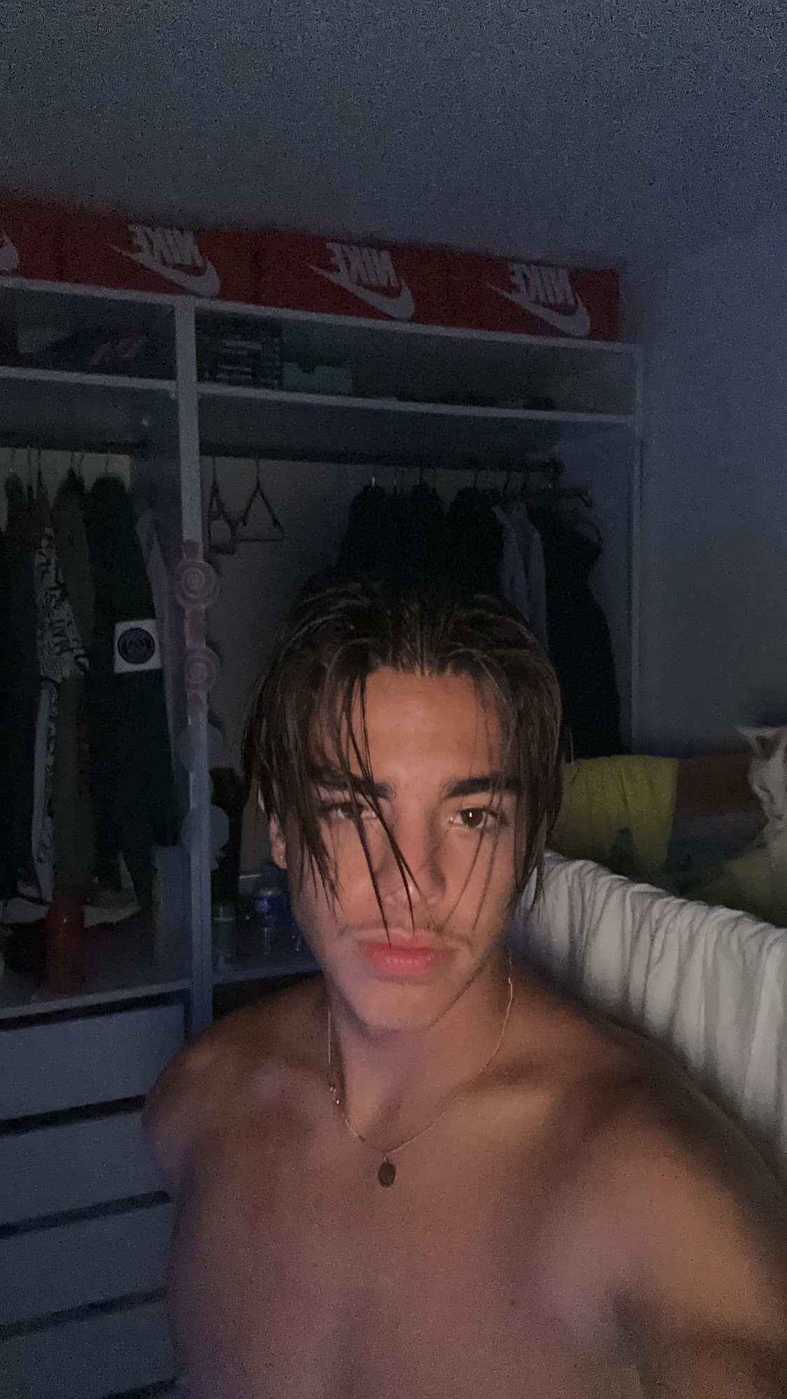 Profil de Avigdor, 19 ans, rencontre libertine à Clermont